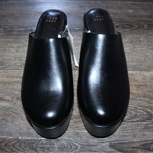 Black Leather Mules with Sleek Minimalist Design